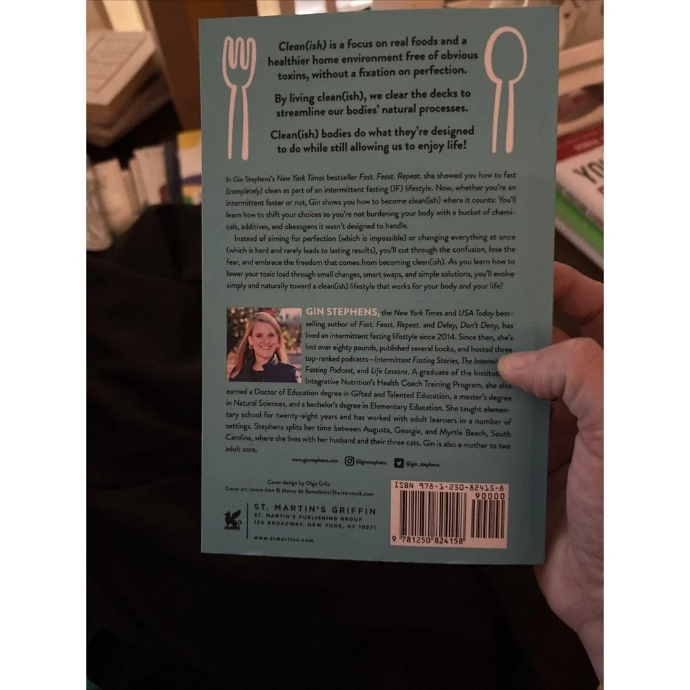 Clean(ish) : Eat (Mostly) Clean,‎ Live (Mainly) Clean, and Unlock Your Body's...